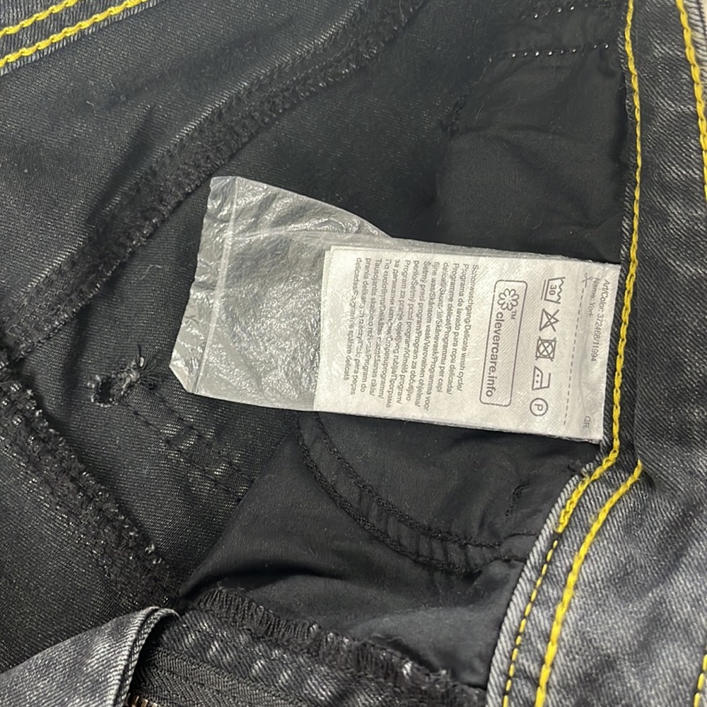 NWOT Street One Jeans - Picture 4 of 5